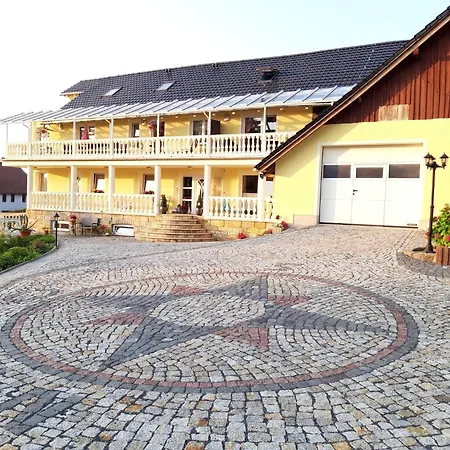 Family Fun Apartment *